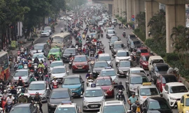 'Hậu' thi công đường sắt đô thị, đường Nguyễn Trãi, Hà Nội như đường làng