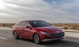 Hyundai Elantra thế hệ mới ra mắt tại Mỹ