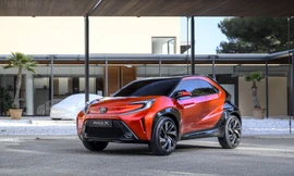 SUV mới của Toyota lộ diện với thiết kế lạ lẫm