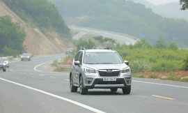 Crossover cỡ trung cạnh tranh khốc liệt dịp cuối năm