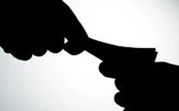 Lập zalo giả gái, dùng ảnh 'nóng' tống tiền 16 chàng trai