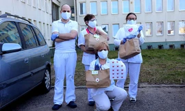 Đoàn kết không chỉ trong một đại dịch