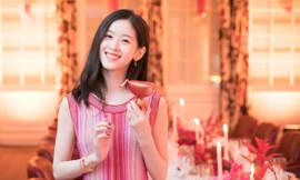 'Hot girl trà sữa': Từ tỷ phú trẻ nhất Trung Quốc đến cô vợ đáng thương