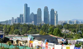 Khu ổ chuột quay 'Ký sinh trùng' từng khiến thế giới sốc về Hàn Quốc