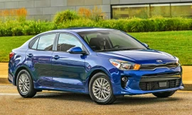 Top 10 mẫu xe tiết kiệm nhiên liệu nhất năm 2020