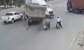 Pha đánh lái của xe ben tránh tai nạn thảm khốc