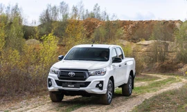 Toyota Hilux 2019 dành cho thị trường Anh có gì đặc biệt?