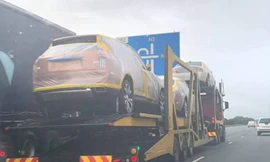 Sau 19 xe Rolls-Royce, vua châu Phi chi núi tiền 'tậu' hàng trăm chiếc BMW?