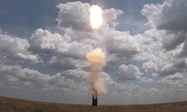 Ông Putin thông báo Nga đang triển khai 'rồng lửa' S-500