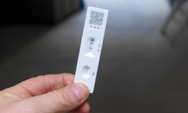 Người đàn ông Mỹ than 'cậu nhỏ' bị ngắn lại gần 4cm sau khi mắc COVID-19