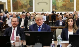 Cựu Tổng thống Mỹ Donald Trump hầu toà về cáo buộc khai khống tài sản