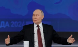 Tổng thống Putin họp báo nhiều giờ đồng hồ, nói về tình hình Ukraine, Syria