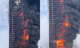 Tòa tháp 200m ở Trung Quốc cháy rực như đuốc