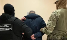 Ukraine bắt giữ một chỉ huy quân đội bị cáo buộc làm 'tay trong' cho Nga