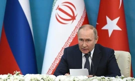 Ông Putin yêu cầu Mỹ dừng 'lấy trộm' dầu từ Syria