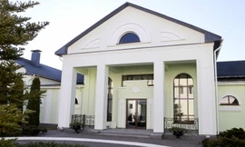 Bên trong dinh thự nơi diễn ra cuộc đàm phán Nga - Ukraine