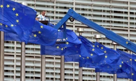 Mátxcơva tố châu Âu đang dựng 'bức màn sắt' bao quanh Nga