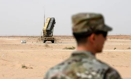 OPEC+ cắt sản lượng dầu, nghị sĩ Mỹ đề xuất rút vũ khí khỏi Ả Rập Saudi 