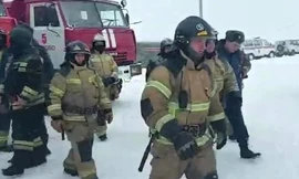 Lực lượng cứu hộ tại hiện trường. Ảnh: RIA