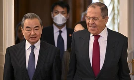 Ngoại trưởng Nga, Trung Quốc điện đàm về vấn đề Ukraine, quan hệ song phương