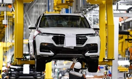 Vingroup lần đầu báo lỗ