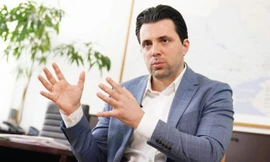 Người đứng đầu công ty điện lực Ukraine bị sa thải