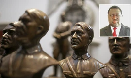 Tượng chân dung trùm phát xít Adolf Hitler (ảnh lớn) và ông Adolf Hitler Uunona (ảnh nhỏ).