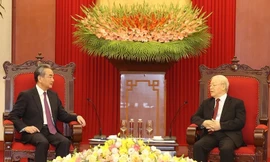 Tổng Bí thư Nguyễn Phú Trọng tiếp Bộ trưởng Ngoại giao Trung Quốc Vương Nghị