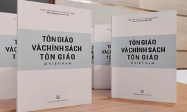 Ra mắt Sách trắng 'Tôn giáo và Chính sách tôn giáo ở Việt Nam'