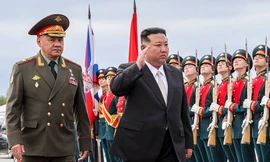 Chủ tịch Triều Tiên xem trình diễn ballet, dự tiệc chiêu đãi của Bộ trưởng Quốc phòng Nga