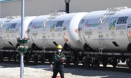 Bị lệnh trừng phạt 'bủa vây', Nga vẫn tăng doanh thu từ dầu