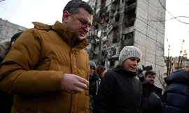 Nga không kích Kharkov vài giờ sau chuyến thăm của Ngoại trưởng Đức