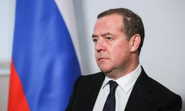 Ông Dmitry Medvedev nói 'thời kỳ của châu Âu đã chấm dứt'