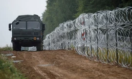 Xung đột Nga - Ukraine ngày 3/5: Báo Mỹ gợi ý Tổng thống Trump xây tường trên biên giới Nga - Ukraine