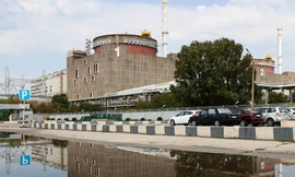 Máy bay không người lái bị đánh chặn, mảnh vỡ rơi xuống nhà máy điện hạt nhân Zaporozhye