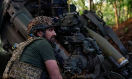 Lực lượng Ukraine chật vật giữ mặt trận phía đông