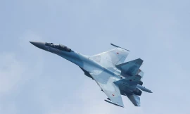 Iran lần đầu xác nhận mua máy bay chiến đấu đa năng Su-35 của Nga