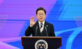 Tân tổng thống Hàn Quốc cam kết hàn gắn đất nước và phục hồi kinh tế