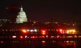 Điều bất thường trong vụ hai máy bay đâm nhau giữa trời ở Mỹ