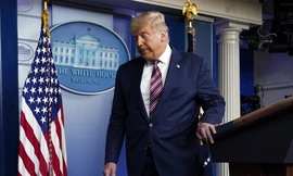 Tổng thống Trump phát biểu từ Nhà Trắng. Ảnh: AP