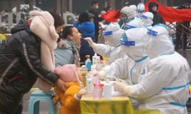 Trung Quốc: Thành phố xét nghiệm 12 triệu dân sau khi phát hiện 11 ca COVID-19