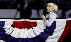 Mỹ bắt đầu cuộc bầu cử giữa nhiệm kỳ gay cấn