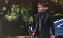 Tổng thống Ukraine Zelensky thay đổi phong cách trang phục khi gặp Tổng thống Mỹ Trump