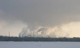 Nhóm máy bay không người lái ồ ạt tấn công nhà máy luyện kim Nga