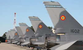 Máy bay Su-27 Ukraine bị chặn đầu khi tiếp cận nước láng giềng