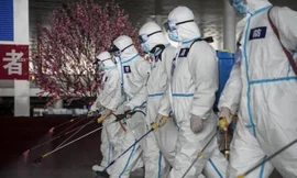 Thành phố Vũ Hán phong tỏa quận triệu dân vì COVID-19