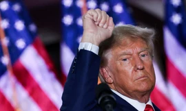 Tổng thống Mỹ Trump áp thuế với Mexico, Canada và Trung Quốc, bất chấp nguy cơ chiến tranh thương mại