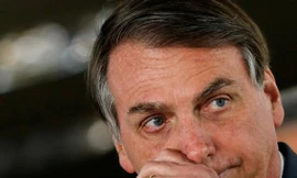 Hóa đơn thẻ tín dụng của cựu Tổng thống Brazil Bolsonaro gây xôn xao