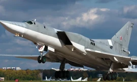 Ukraine tuyên bố bắn hạ oanh tạc cơ Tu-22M3 của Nga ở cách biên giới 300 km