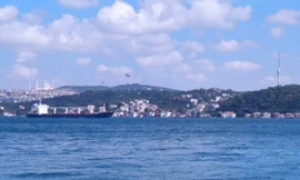 Phát hiện dấu vết chất nổ trên con tàu đi đến cảng Nga